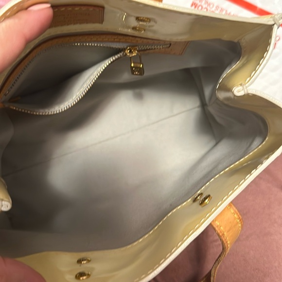 Authentic Reade Monogram Vernis Pm Yellow/Gold Patent Leather Tote Small - Picture 3 of 10